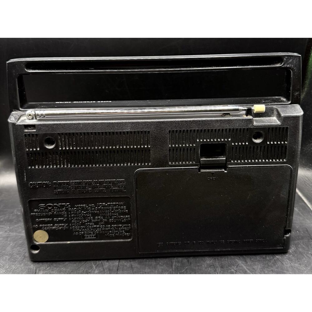 SONY Model ICF-7270W AM/FM Portable Radio Vintage TESTED - Picture 7 of 7